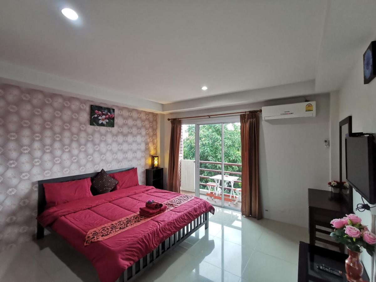 Tontalay Hotel Bangsaen Exterior foto